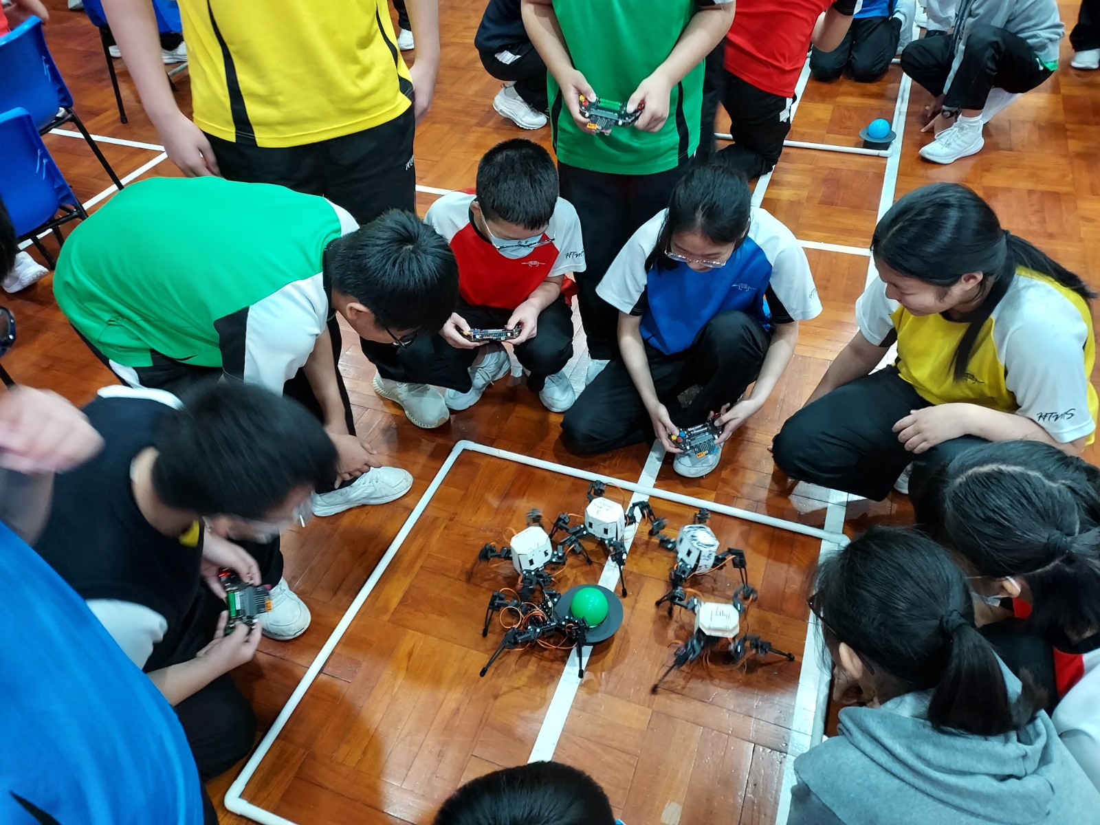 Legged Robot Fun Day - Heung To Middle School